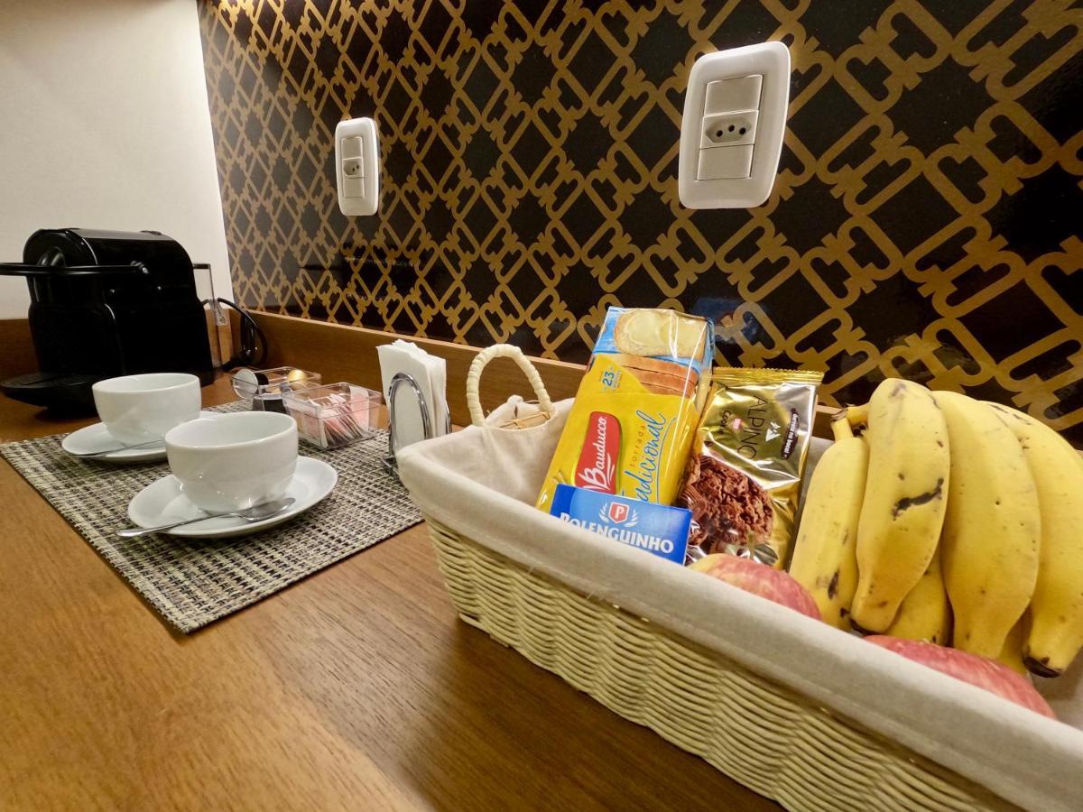 Austin Suites Грамаду Екстериор снимка
